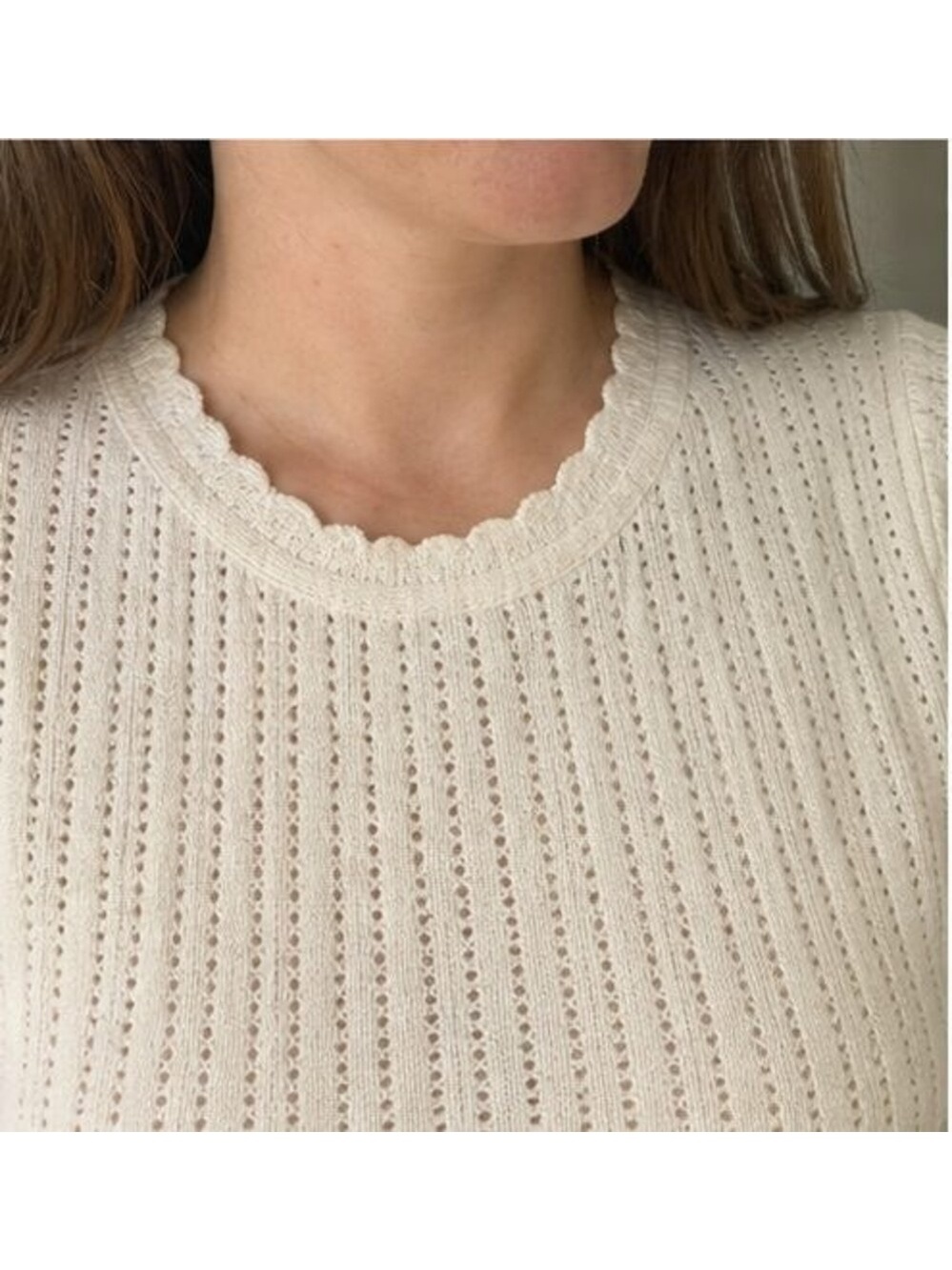 Emerald Ruffle Blouse - Picture 4 of 6